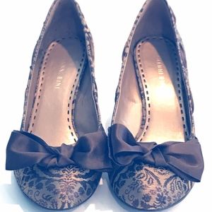 Flirty Skirty Gianni Bini Fabric & Ribbon Heels